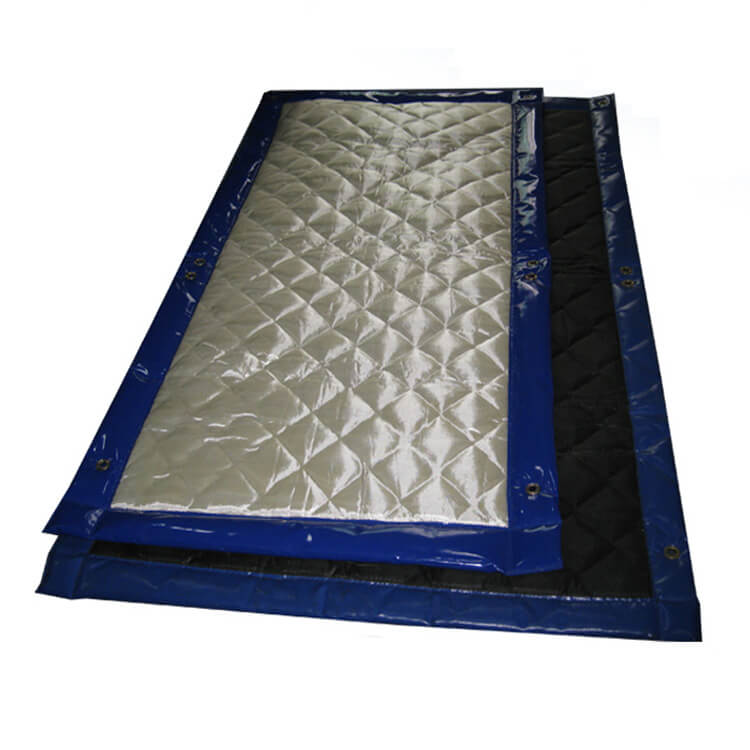 Acoustic Blanket Rubber Barrier Sound Barrier Blankets on Temporary Fencing  – HUI ACOUSTICS – MANUFACTURER